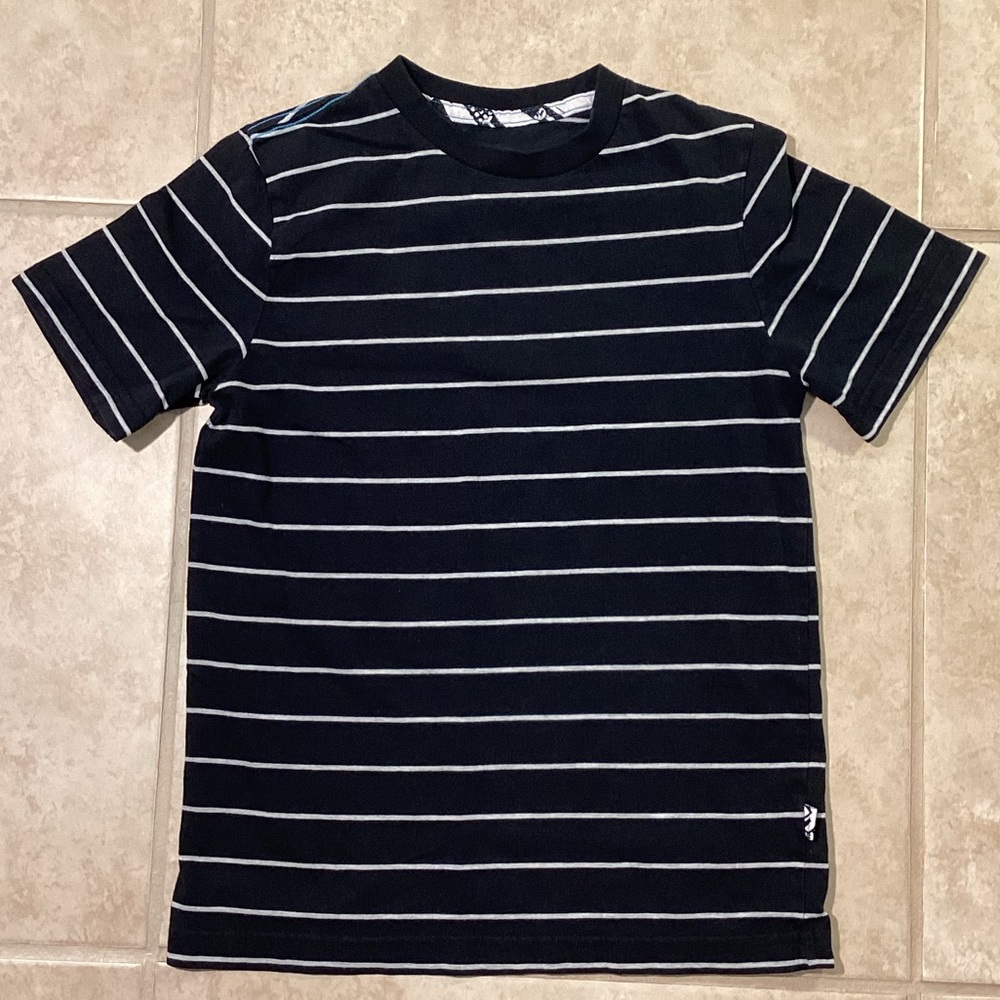Shaun White Black and White Striped Crew Neck Short Sleeve Tee Boys Size…